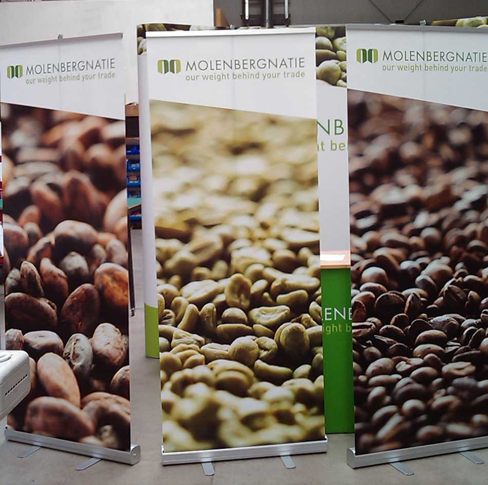 Roll-up budget impression grand format grains café pour salon professionnel signalétique événementielle B2B