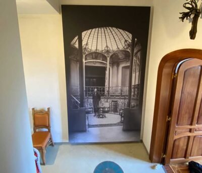 Tissu tendu grand format photo noir et blanc architecture Art Nouveau sur cadre textile interchangeable décoration intérieure B2B pour Hôtel Lab